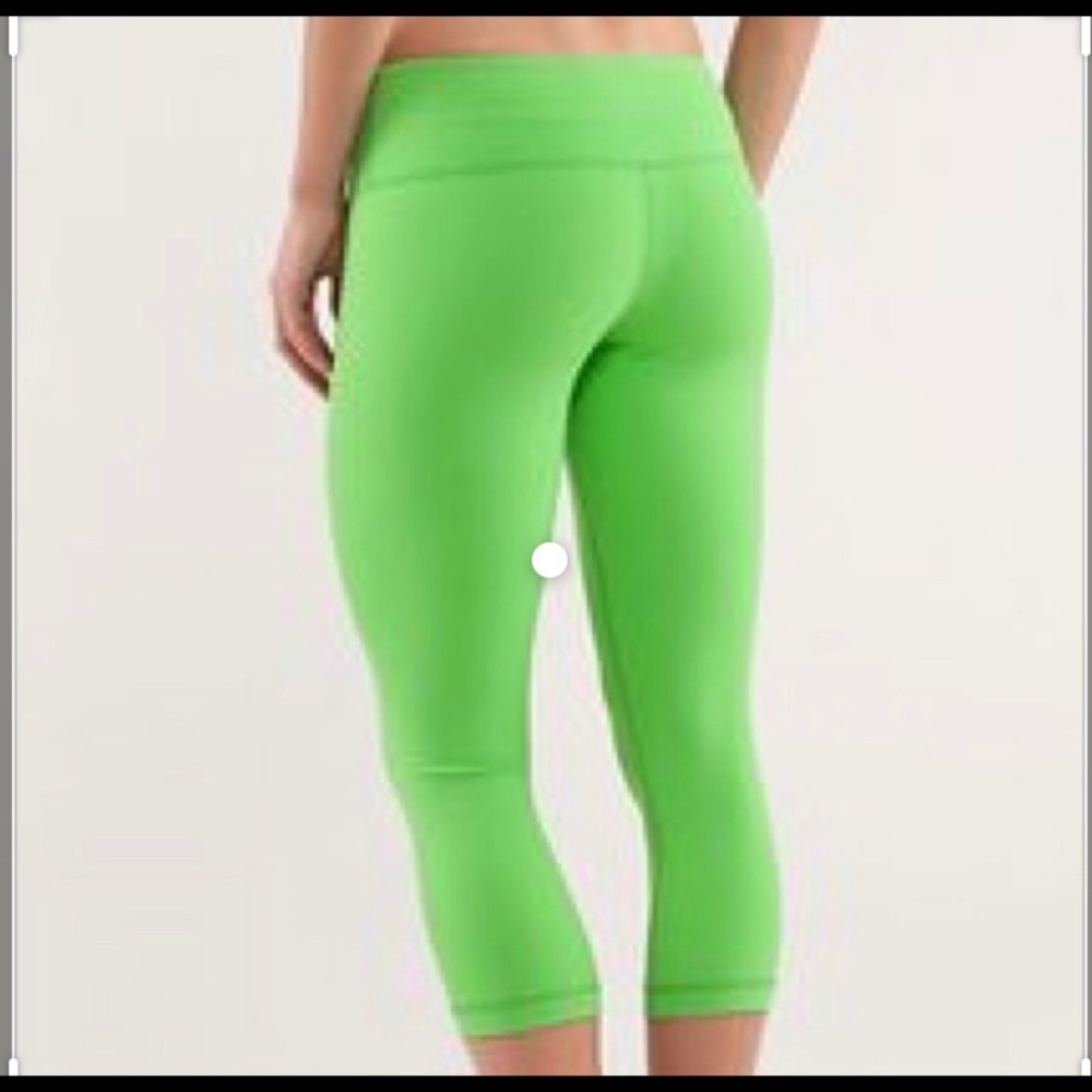 Lululemon capris